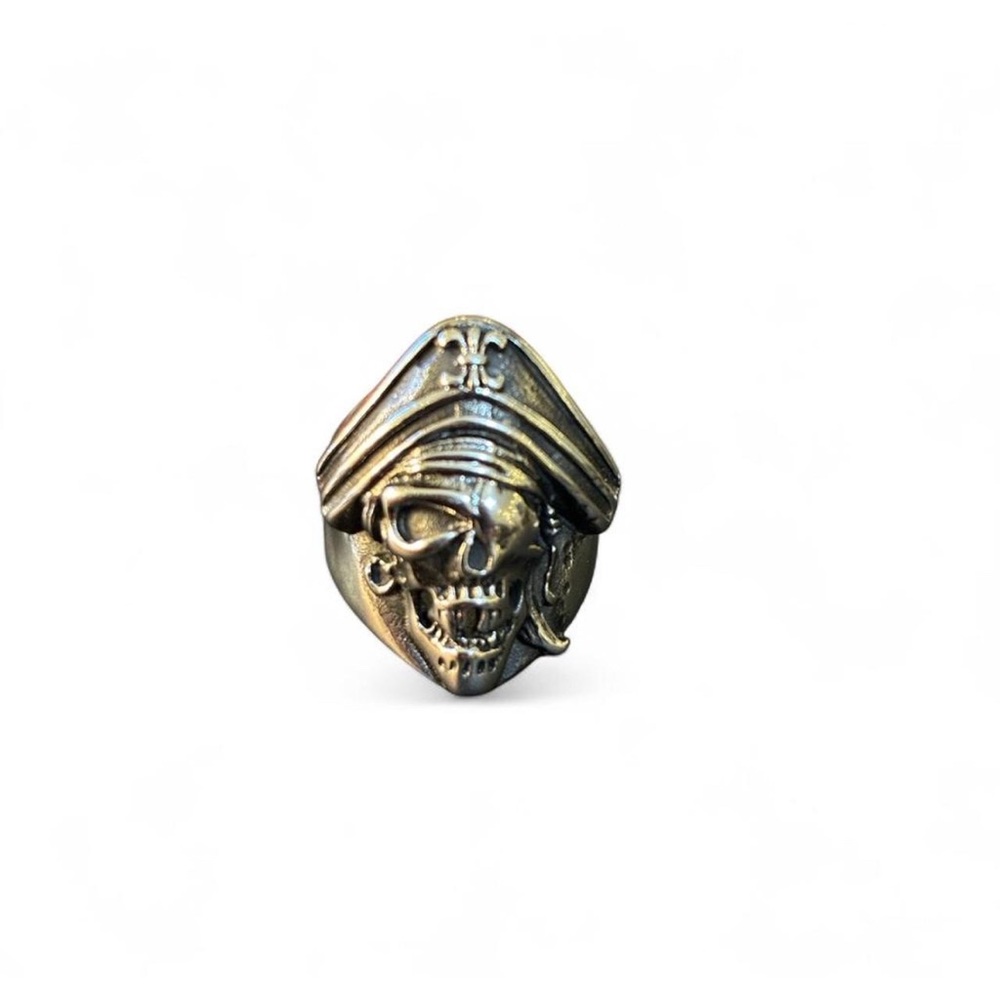 STAINLESS STEEL SILVER TONE Pirate Skull Ring